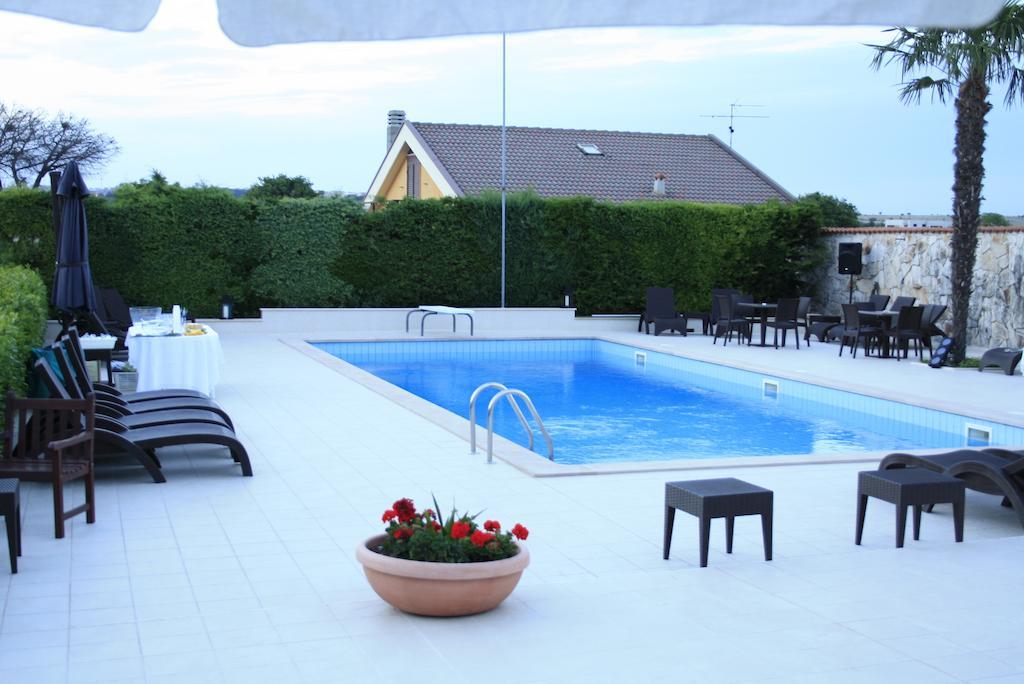 Villa Genny Altamura Exterior photo